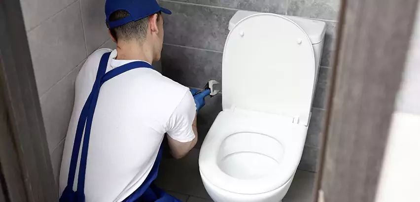 Toilet Lid Replacement in Miami Gardens