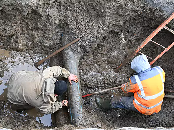 Why Choose Miami Gardens Plumbers for Underground Pipe Repair in Miami Gardens?